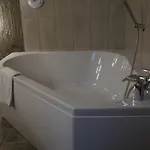 Hotel O Delices De La Monnerie *